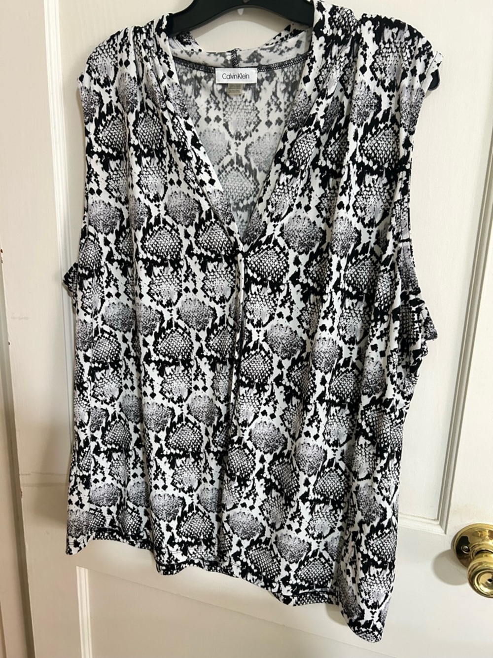 Calvin Klein Black & White Snake-Print V-Neck Camisole